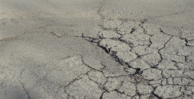 falla de pavimento flexible en carretera